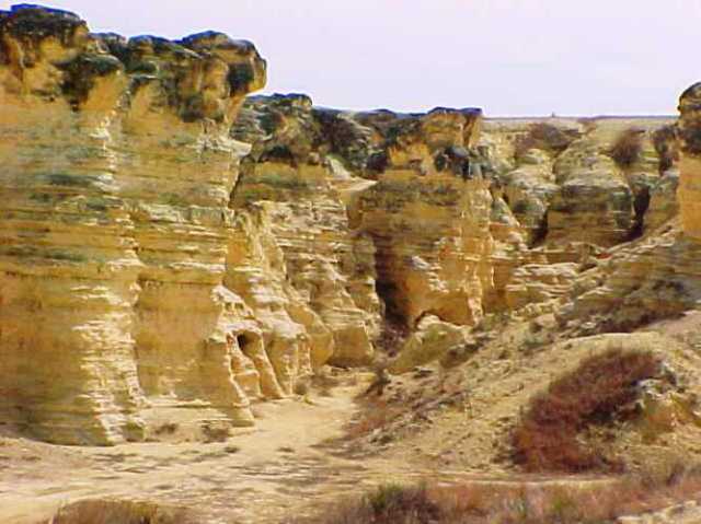 Gove County Kansas, Badlands, rock formations, Scenic Kansas, Flat Kansas