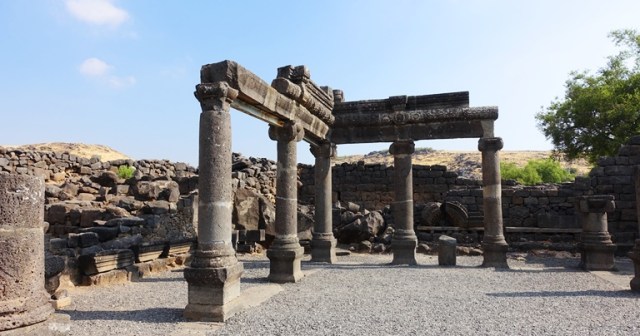 Chorazin Synagogue, Woe unto you