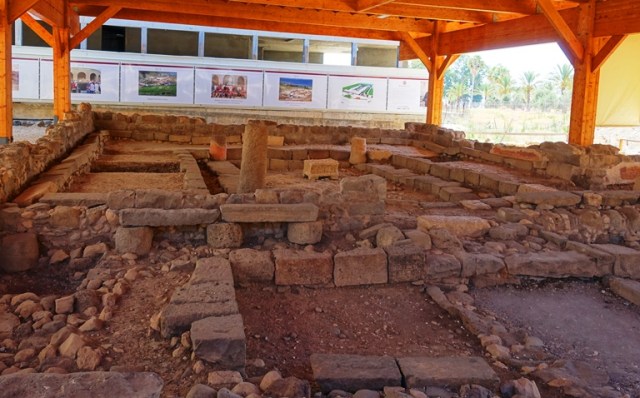 Magdala Synagogue, archaeology