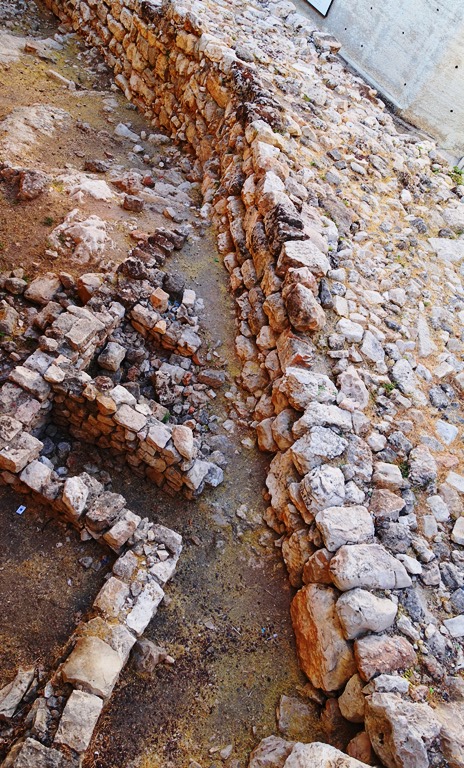 Hezekiah's Broad Wall, Jerusalem, Jewish Quarter