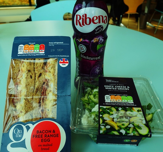 Lunch, Sandwich, salad, drink