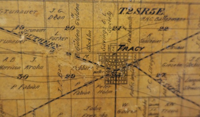 Map of Tracy, Bowtie area, trains, train history
