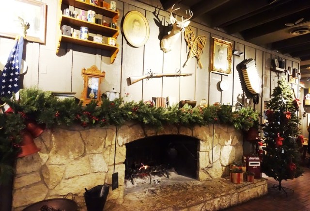 Cracker Barrel Fire Place, Old Country Store, St. Joseph, Missouri