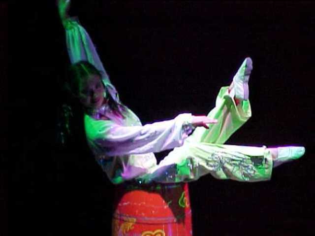 Chinese Circus, Shanghai, Acrobats, flexible