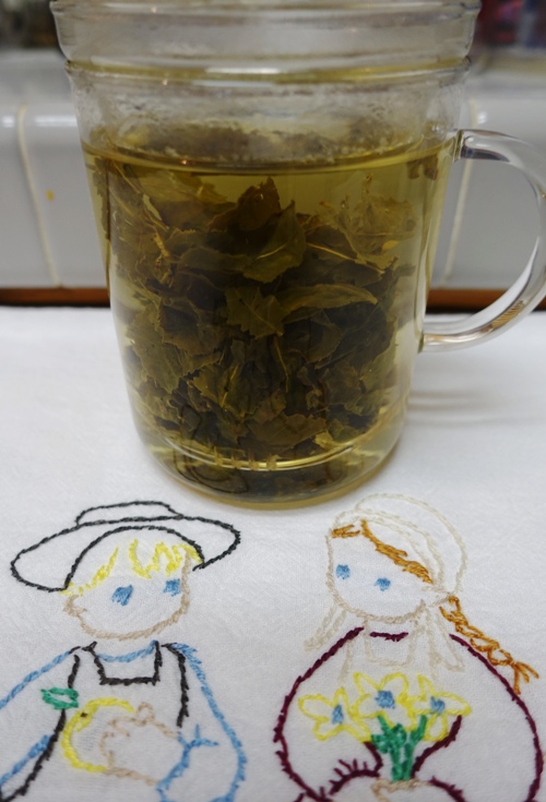 Infuser, tea leaves, Milk Oolong, Fake Milk Oolong