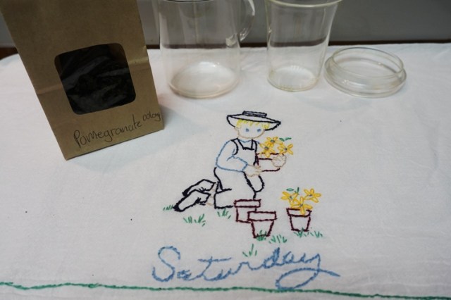 Trina's Tea Kettle, Boutique, Loose Tea, Pomegranate Oolong tea, Tea Shop