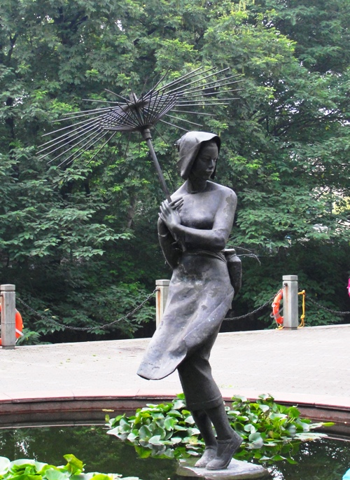 Umbrellas, West Lake, Hangzhou China, Sunny Day, Sculpture