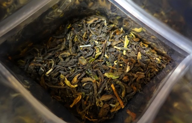 Darjeeling Oolong Tea, Indian Tea, Zipper Pack, Tea Leaves, Loose Leaf Tea