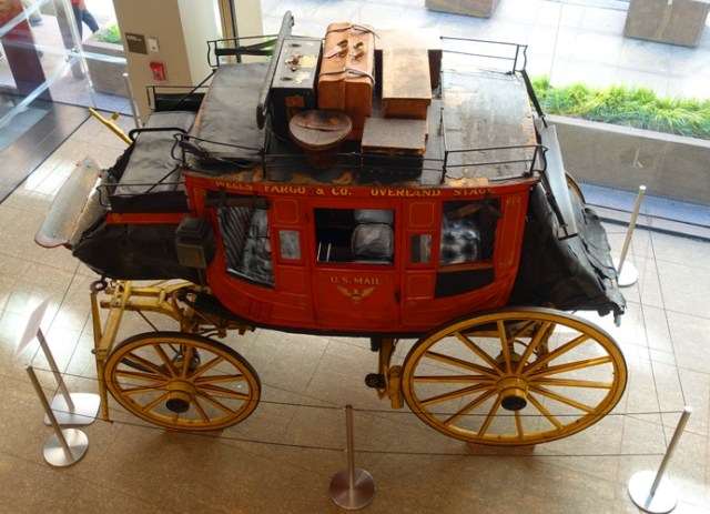Wells Fargo Wagon, San Francisco, Luggage, Yellow Wheels