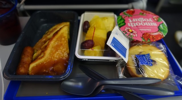 breakfast, Flying, United