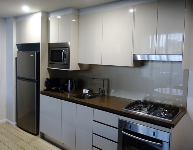 Apartment, serviced apartment, Meriton, North Ryde, Australia