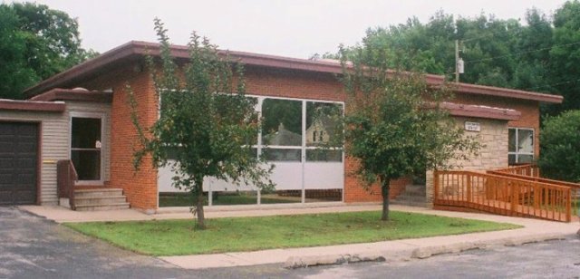 Pickwick Library, Ottumwa, Iowa, Libraries