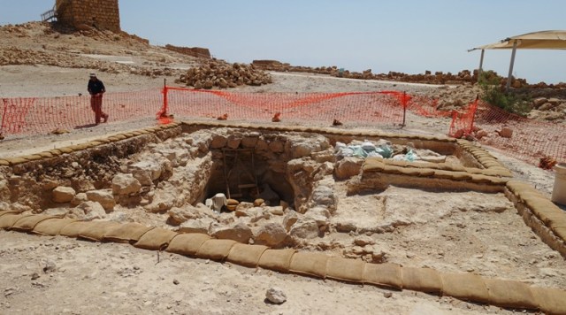 Masada, Renewed Excavation, Stiebel, Archaeology