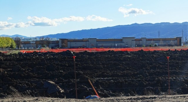  Dublin, California, Construction
