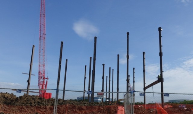 first steel, Zeiss Innovation Center, Dublin, California, Construction