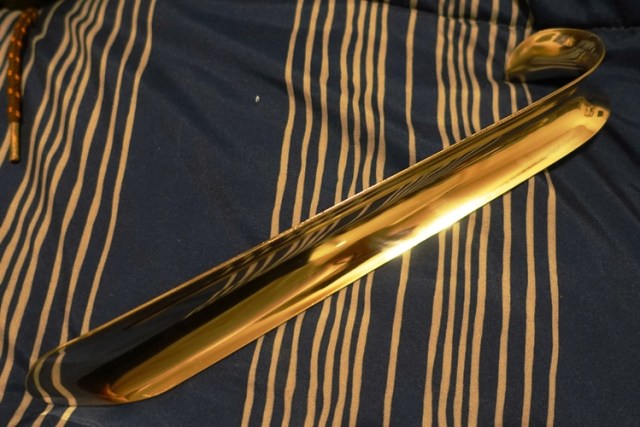 large shoe horn, boots, slip on boots