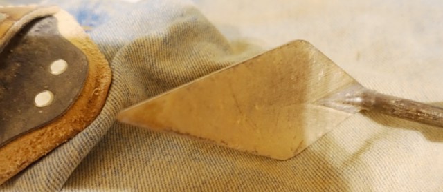 archaeology, jeans, iron age dirt, dirty clothes, laundry