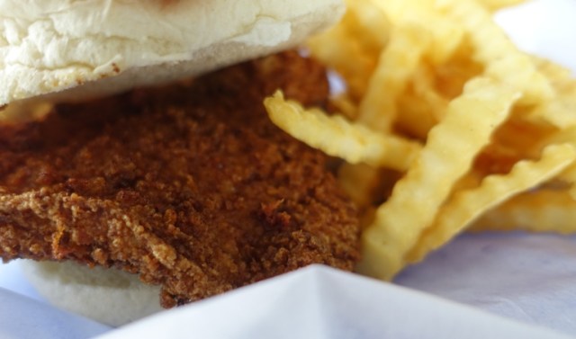 tenderloin, zesto, pork tenderloin, sandwich, fries, tea