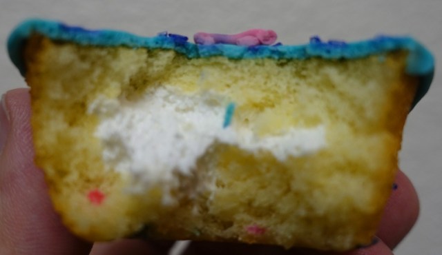 Unicorn Cupcakes, hostess, snack cakes, squiggle, limited edition