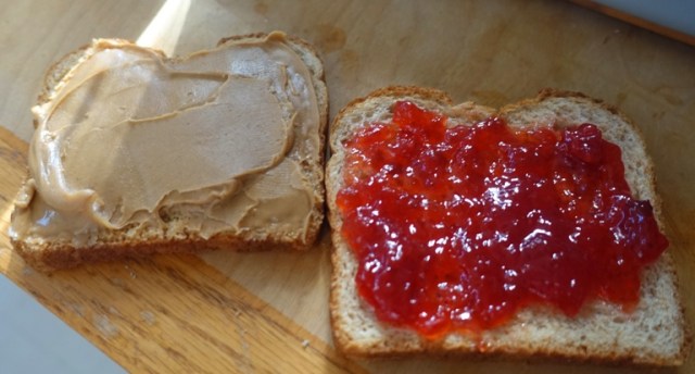 pbj, sandwich, peanut butter, jam, smuckers