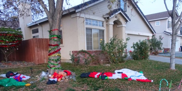 christmas dispay, decorations down, blow up decorations, snow man