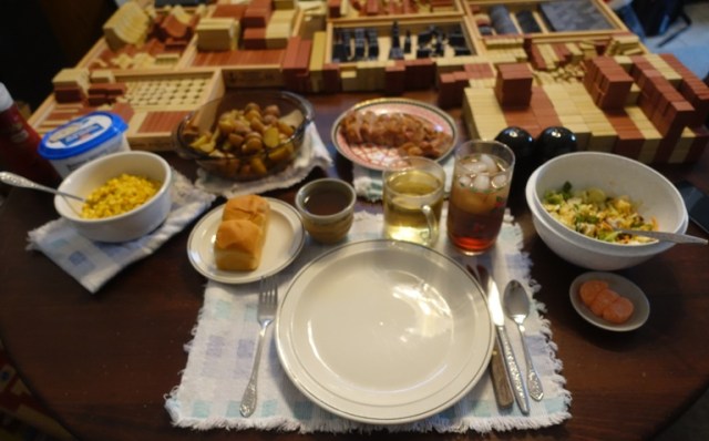 Christmas lunch, pork loin, potatoes, salad, tea, bread, corn
