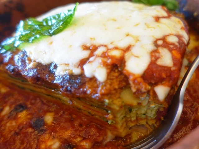 almond wood bbg lasagne, pulled pork, italian food