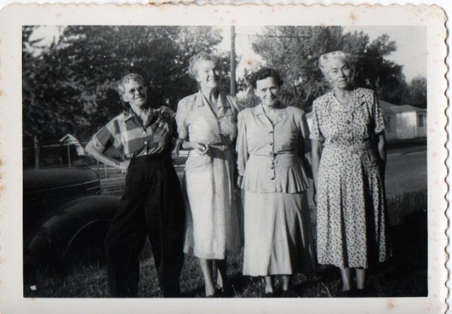 picture, sisters, 1952, colorado