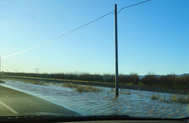 central valley, floods, flooding, water, storm, detour