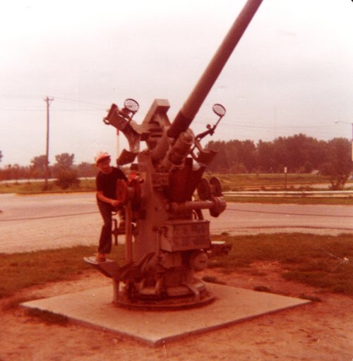 Curly slide park, large gun, climbing, playground equipment