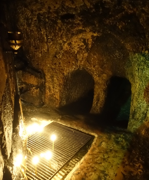 church of the Holy Sepulchre, Nicodemus Tomb, tombs, Jerusalem, First Century
